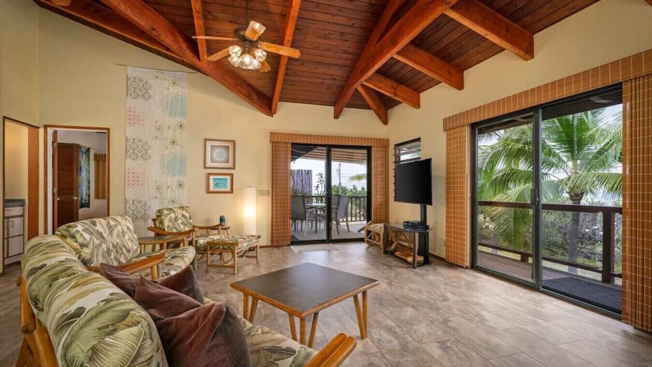 Photo of Livingroom in Kona Paradise