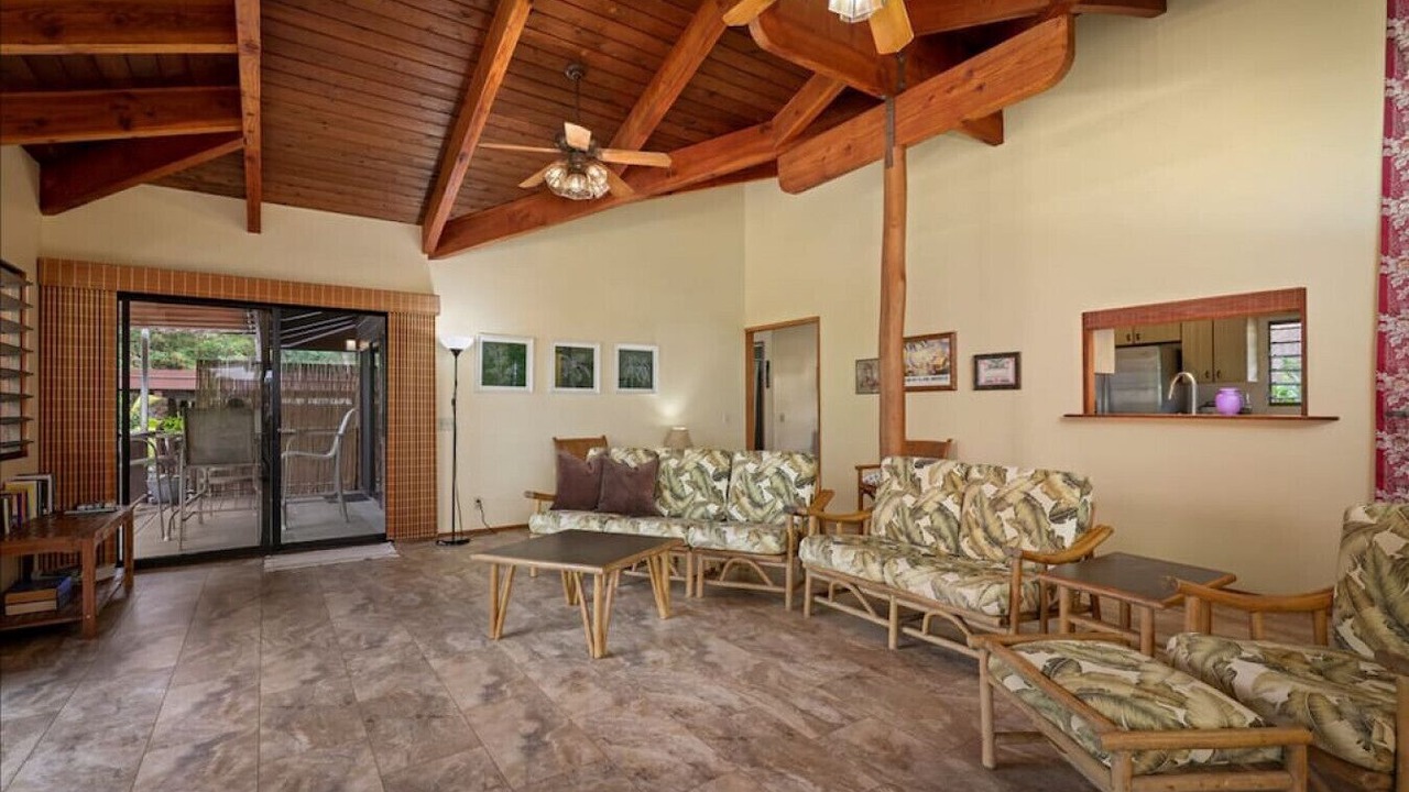 Photo of Livingroom in Kona Paradise