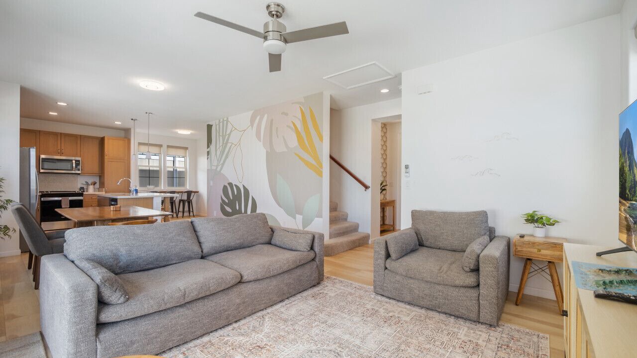 Photo of Livingroom in Makaha Valley