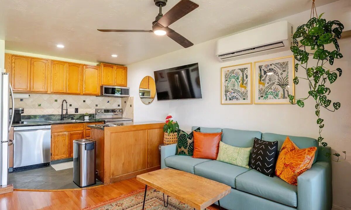 Photo of Livingroom in Waikoloa