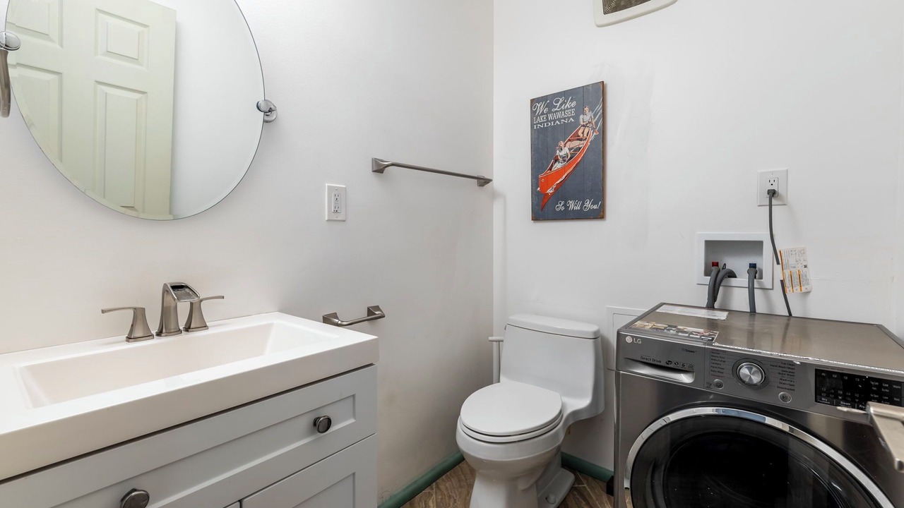 Photo of Bathroom in Kahului