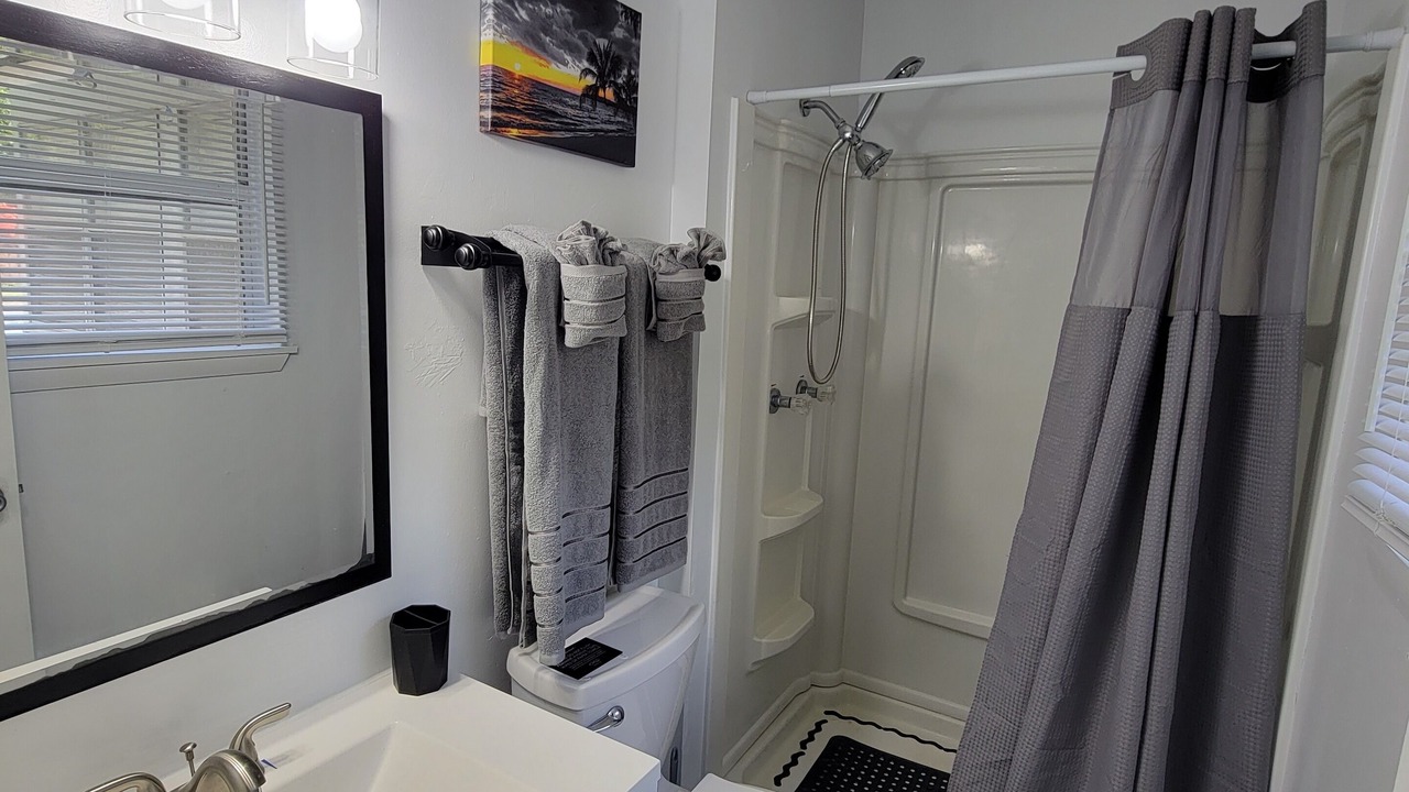 Photo of Bathroom in Hinesville