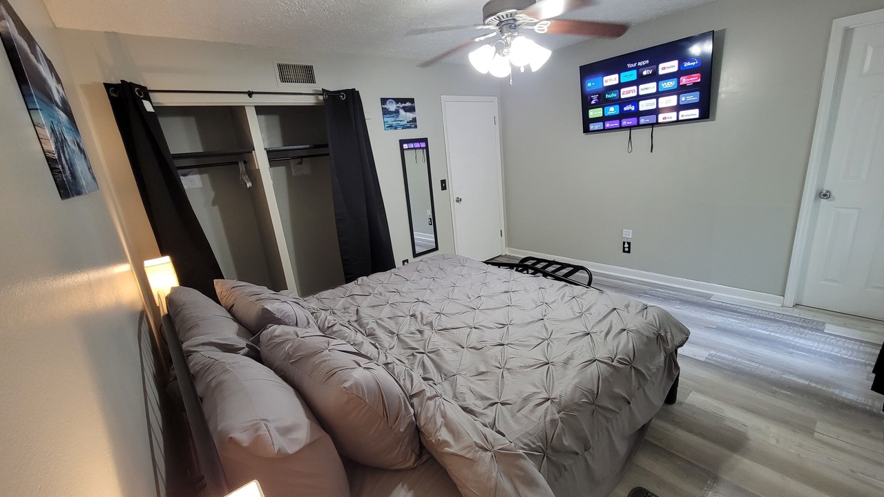 Photo of Bedroom in Hinesville