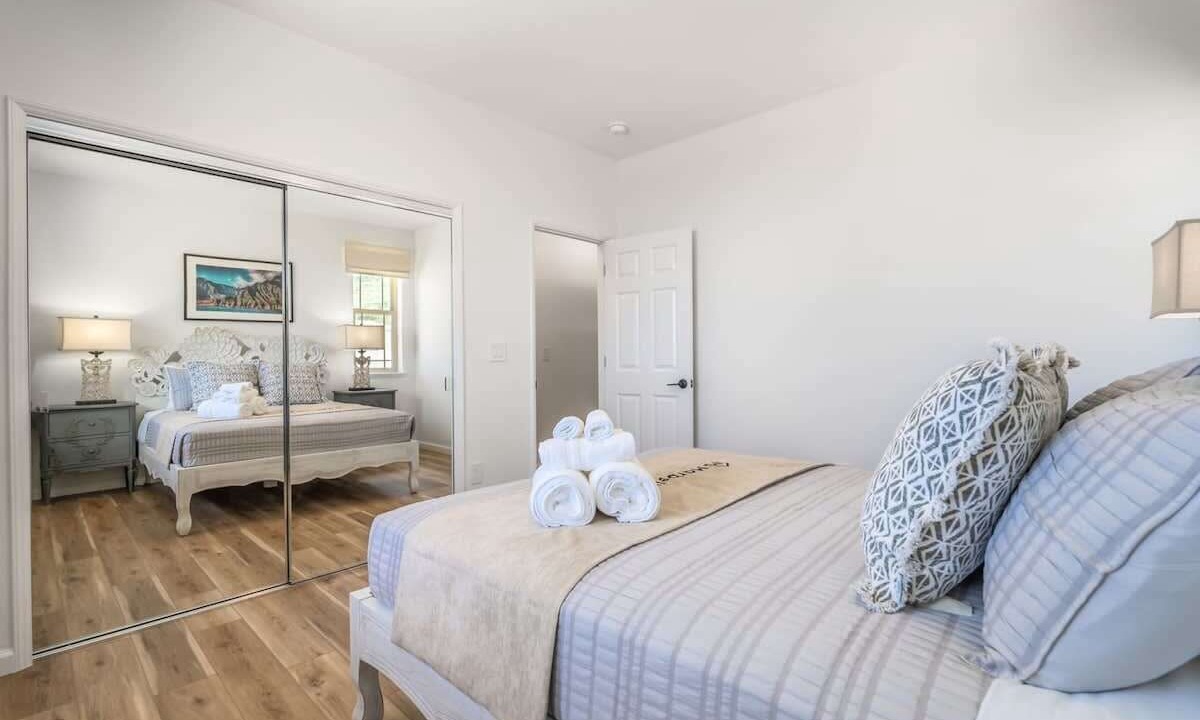 Photo of Bedroom in Makaha Valley