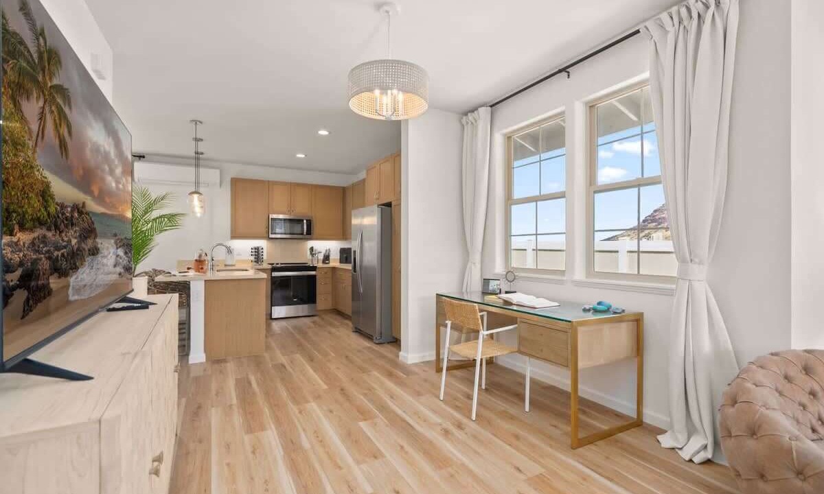 Photo of Kitchen in Makaha Valley