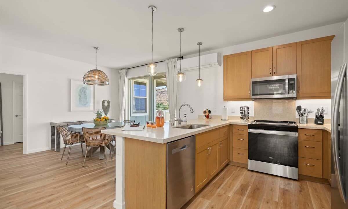 Photo of Kitchen in Makaha Valley
