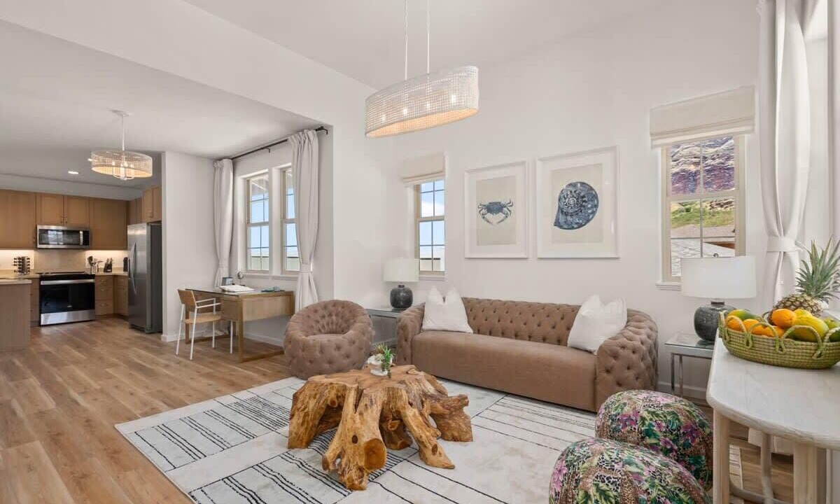 Photo of Livingroom in Makaha Valley