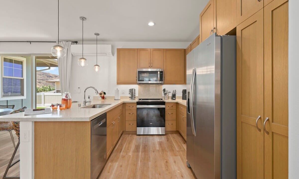 Photo of Kitchen in Makaha Valley