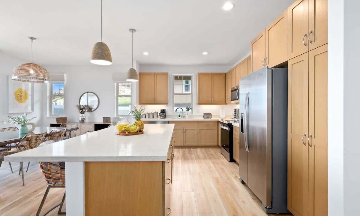 Photo of Kitchen in Makaha Valley