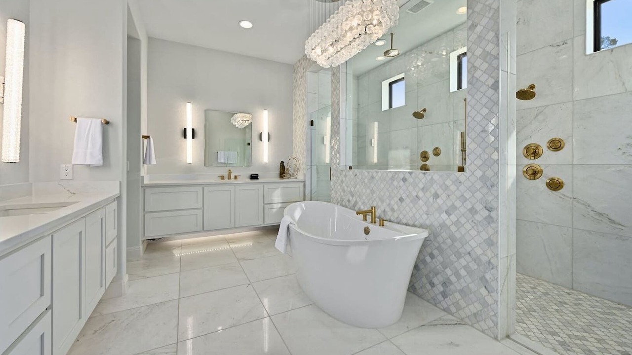 Photo of Bathroom in Leander