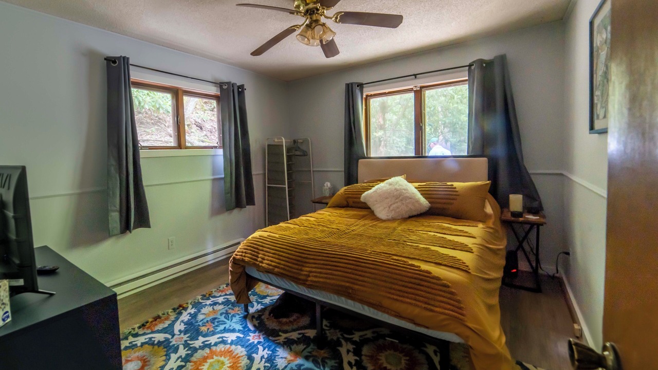 Photo of Bedroom in Mill Ridge