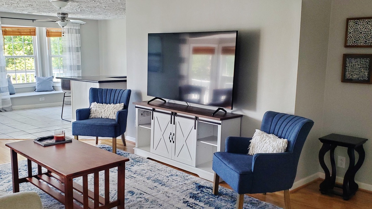 Photo of Livingroom in Inman