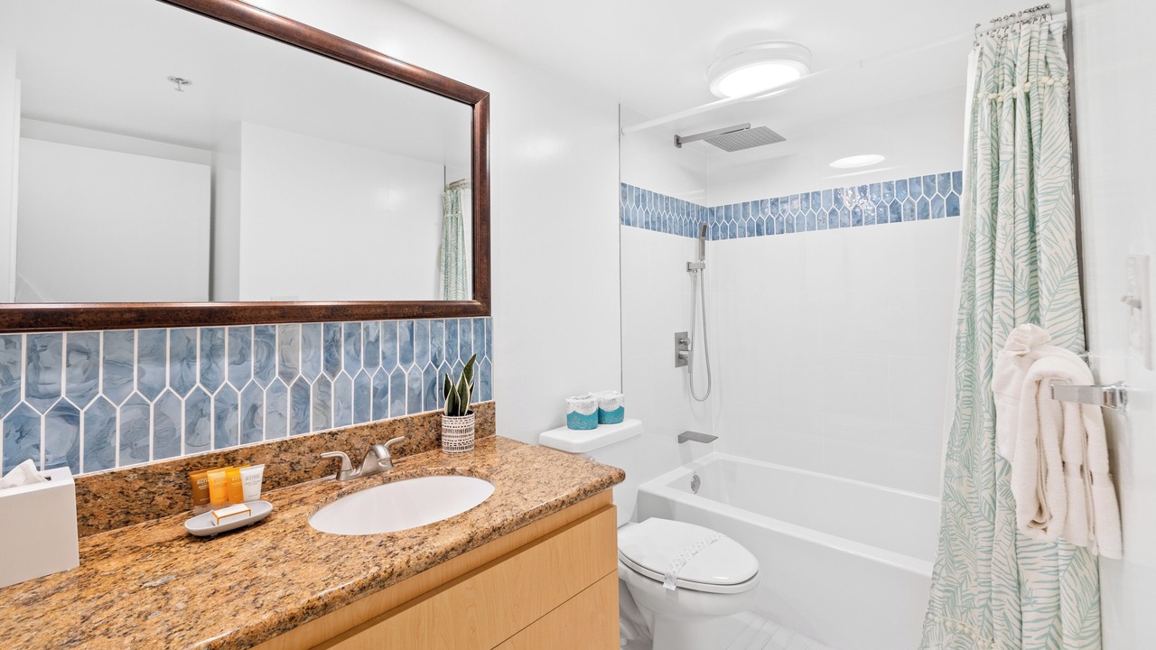 Photo of Bathroom in Waikiki