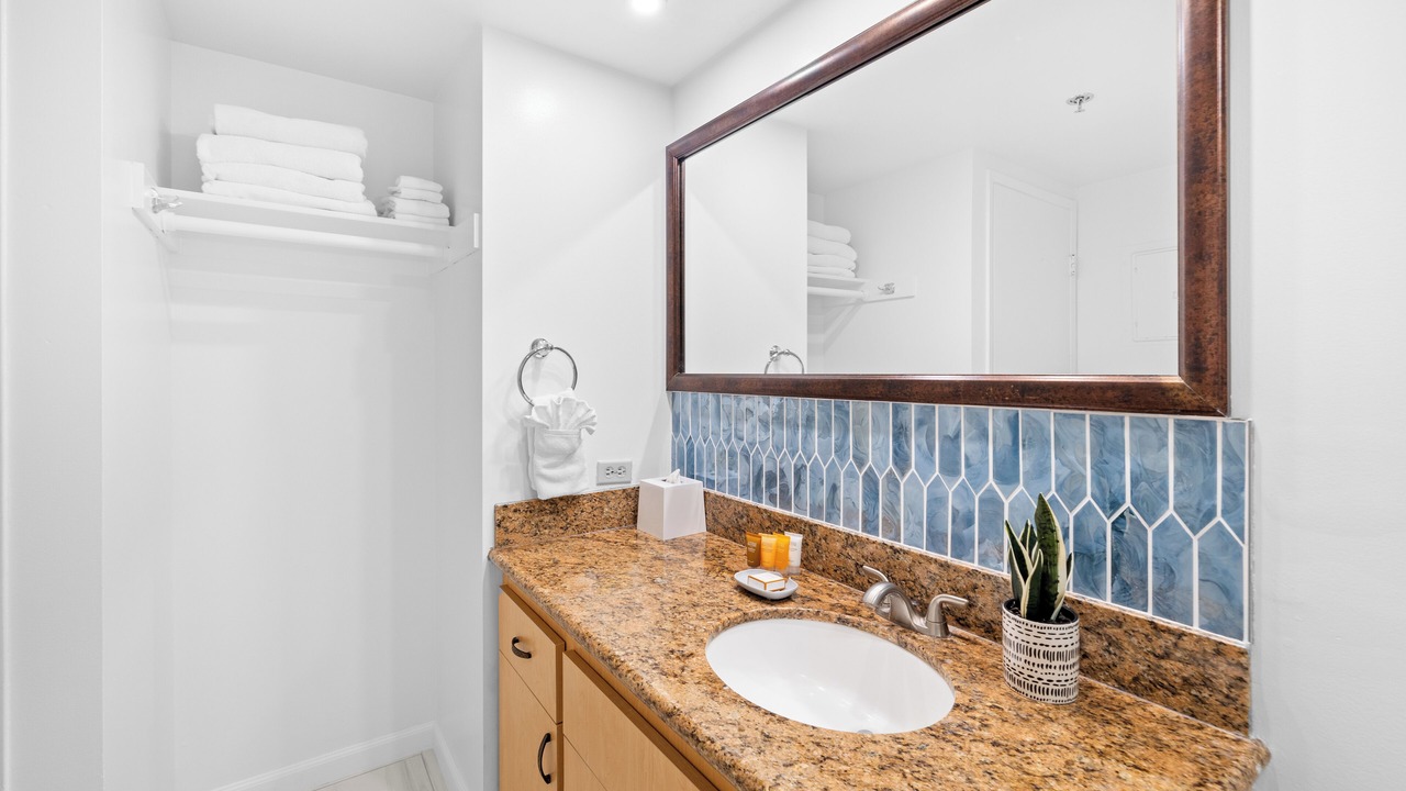 Photo of Bathroom in Waikiki
