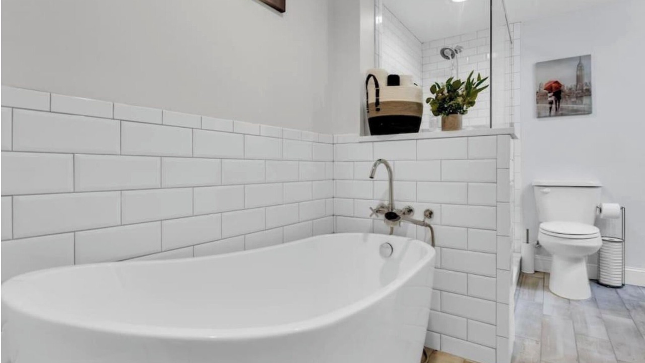 Photo of Bathroom in Flowery Branch