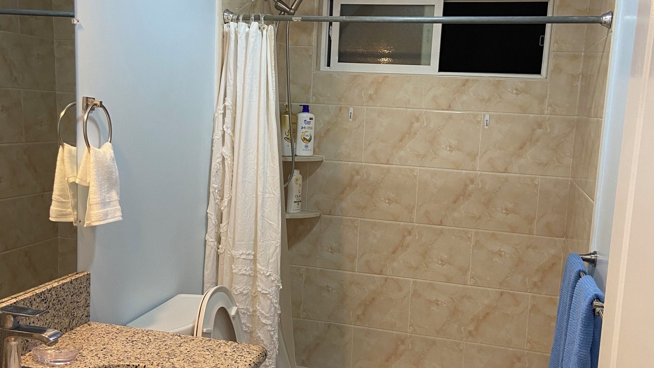 Photo of Bathroom in Kalihi - Palama