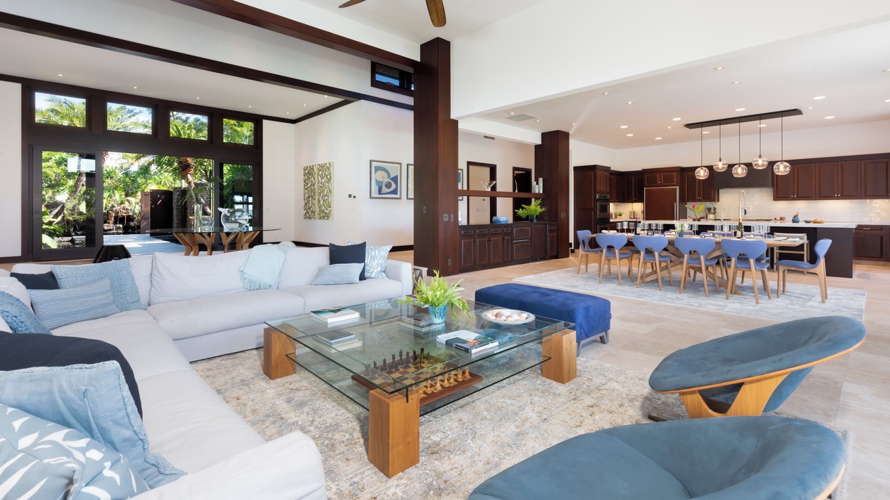 Photo of Livingroom in Kaupulehu