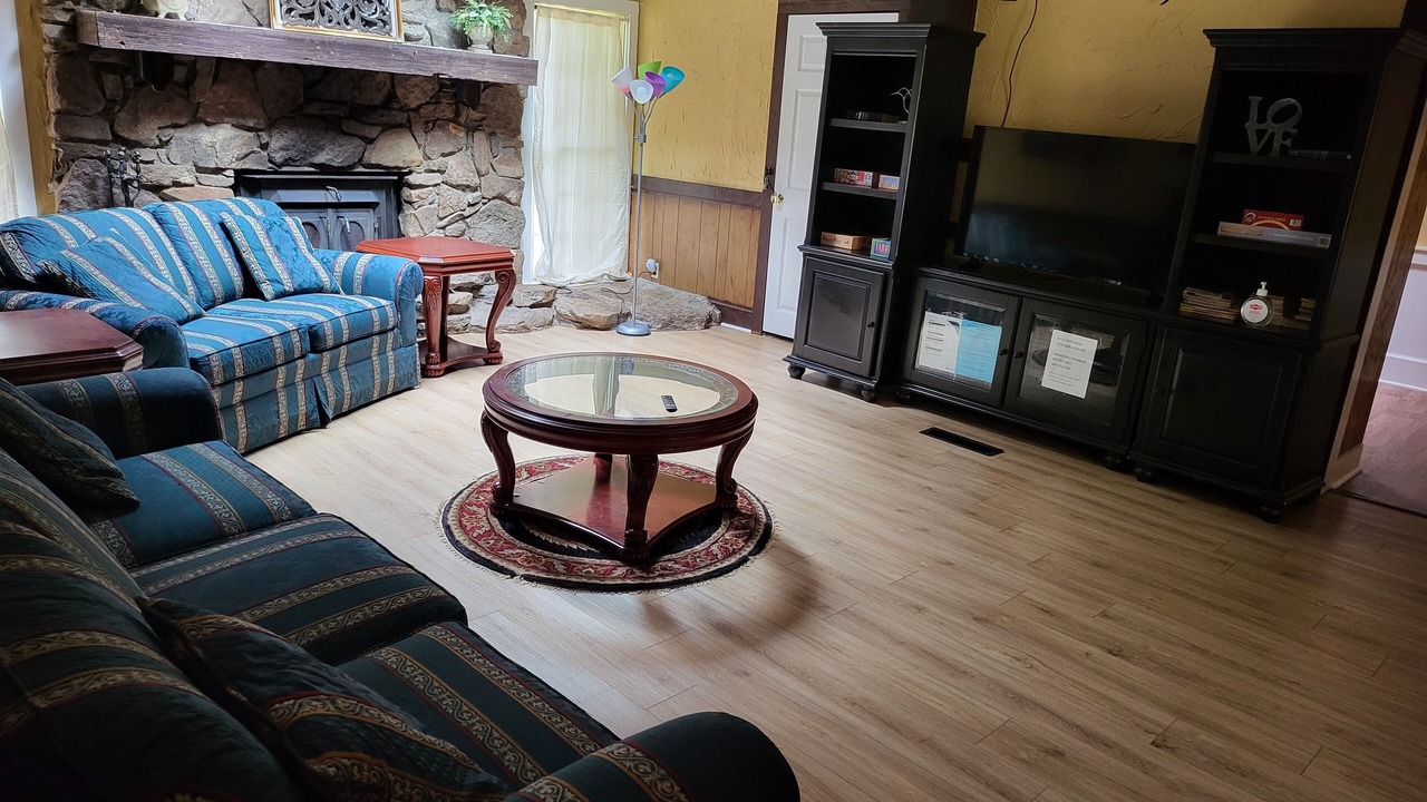 Photo of Livingroom in Stone Mountain