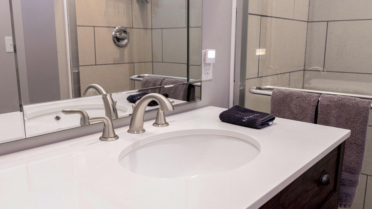 Photo of Bathroom in Seneca