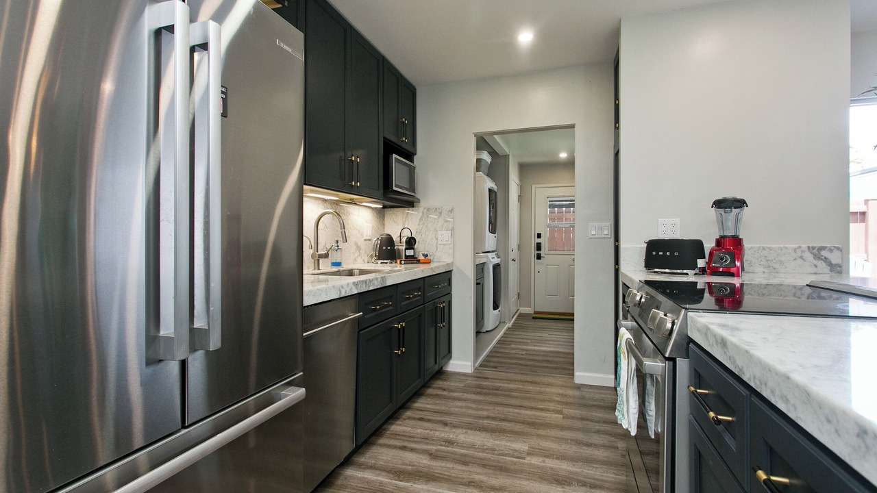 Photo of Kitchen in Portlock