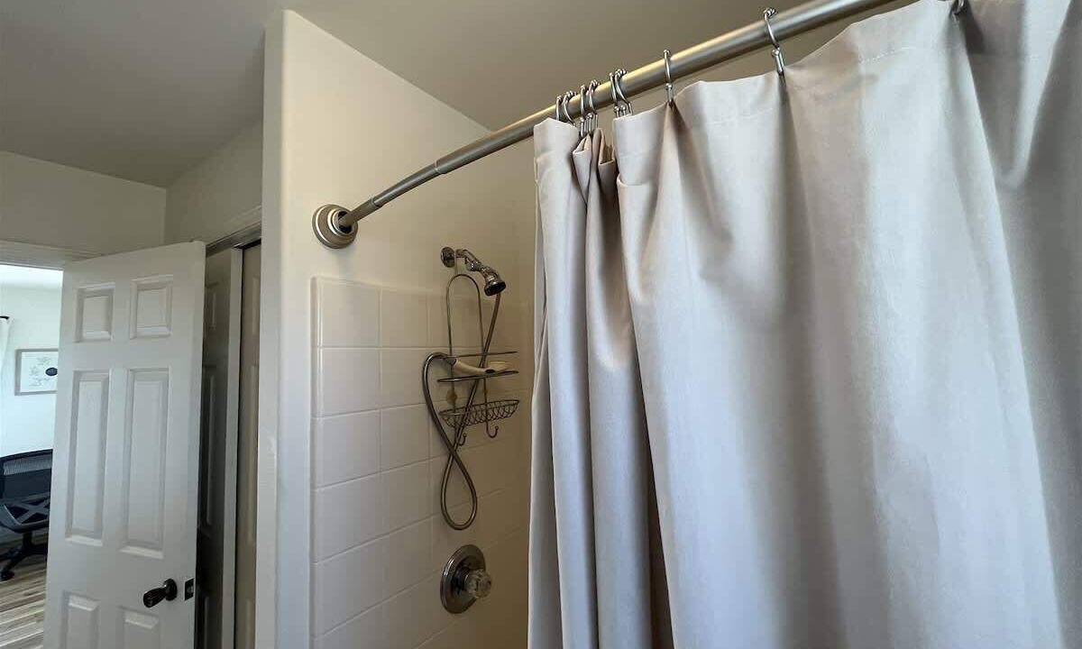 Photo of Bathroom in Kohala Estates