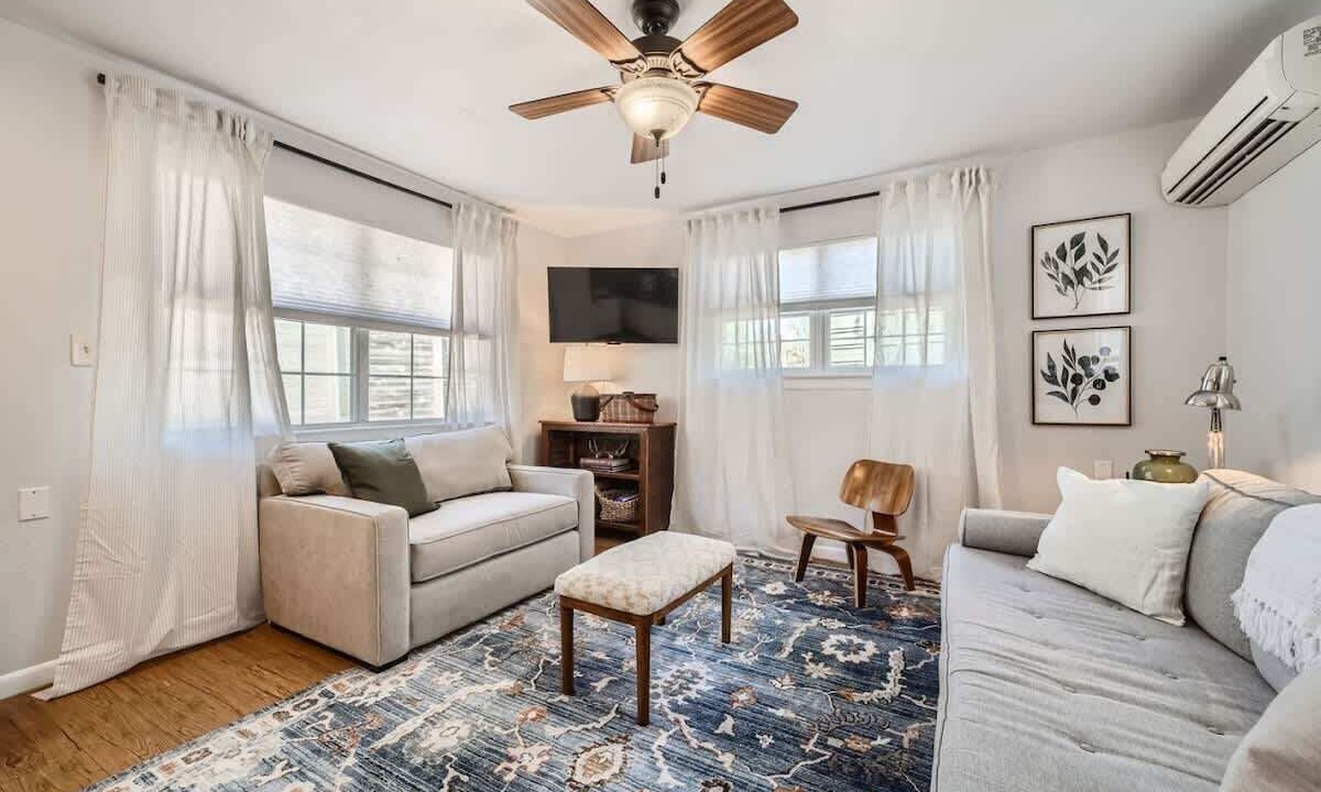 Photo of Bedroom in Georgetown