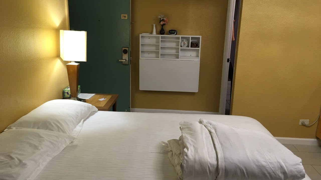 Photo of Bedroom in Waikiki