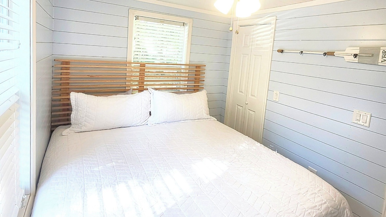 Photo of Bedroom in Tranquil Harbour