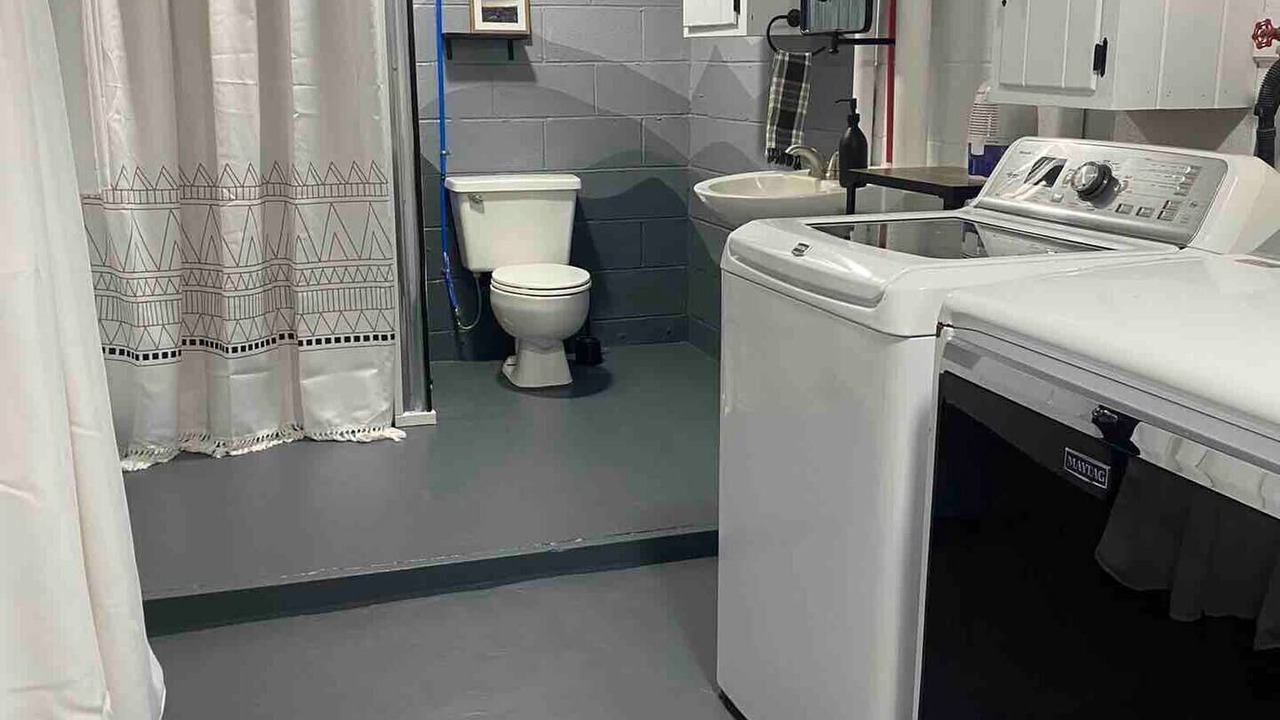 Photo of Bathroom in Wilkes County