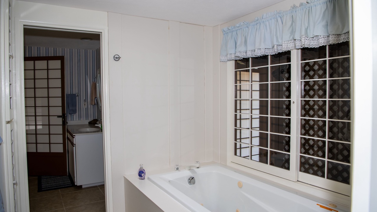 Photo of Bathroom in Keaau