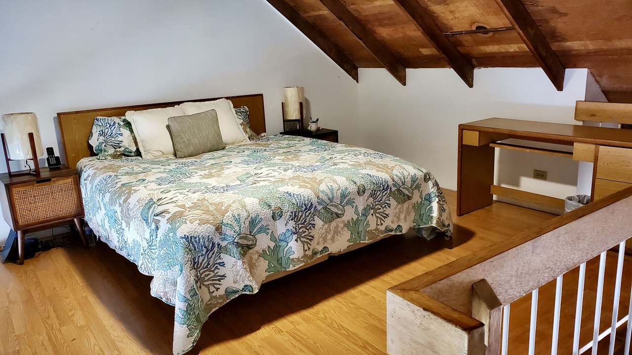 Photo of Bedroom in Maunaloa