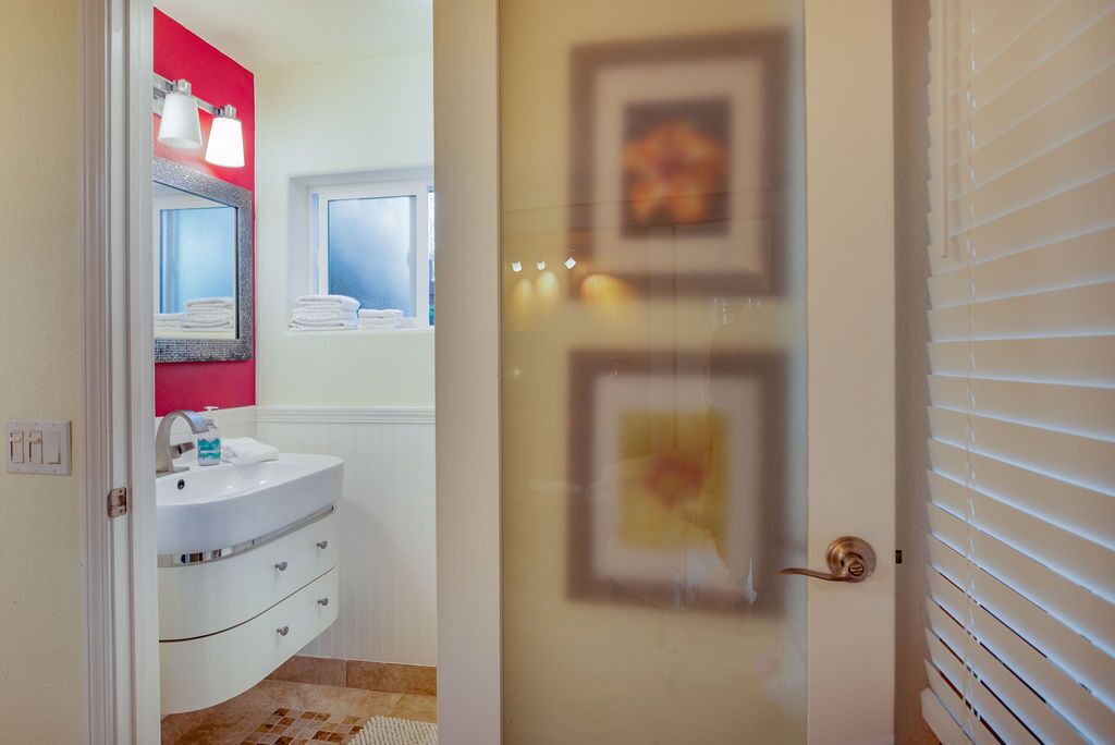 Photo of Bathroom in Kehena