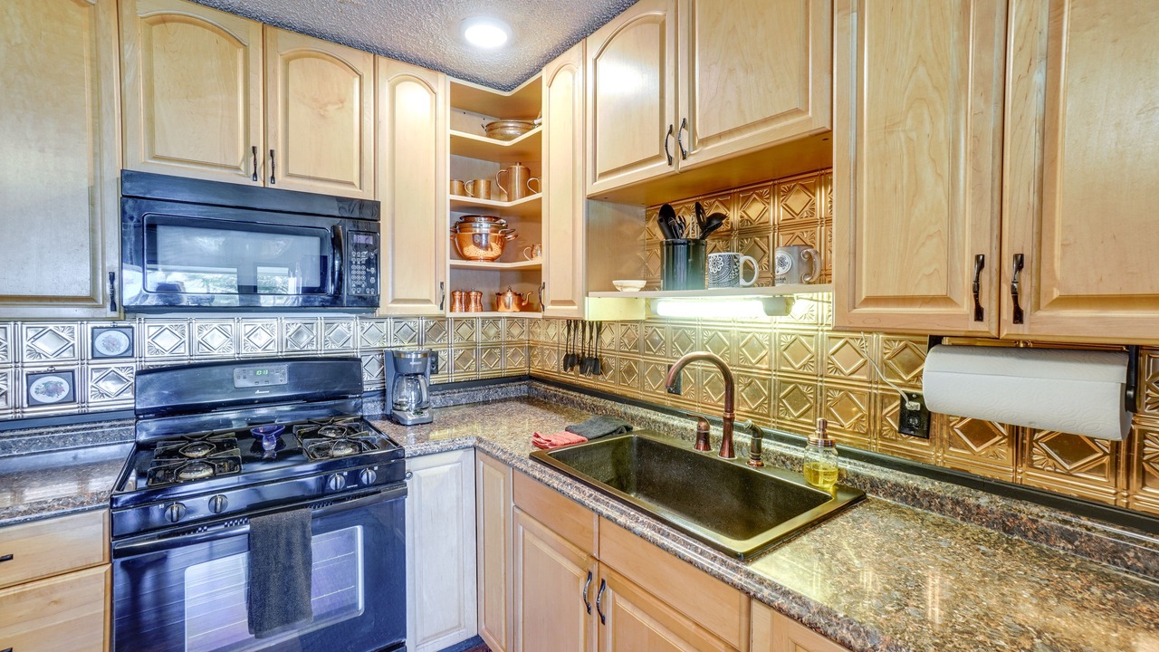 Photo of Kitchen in Ualapue
