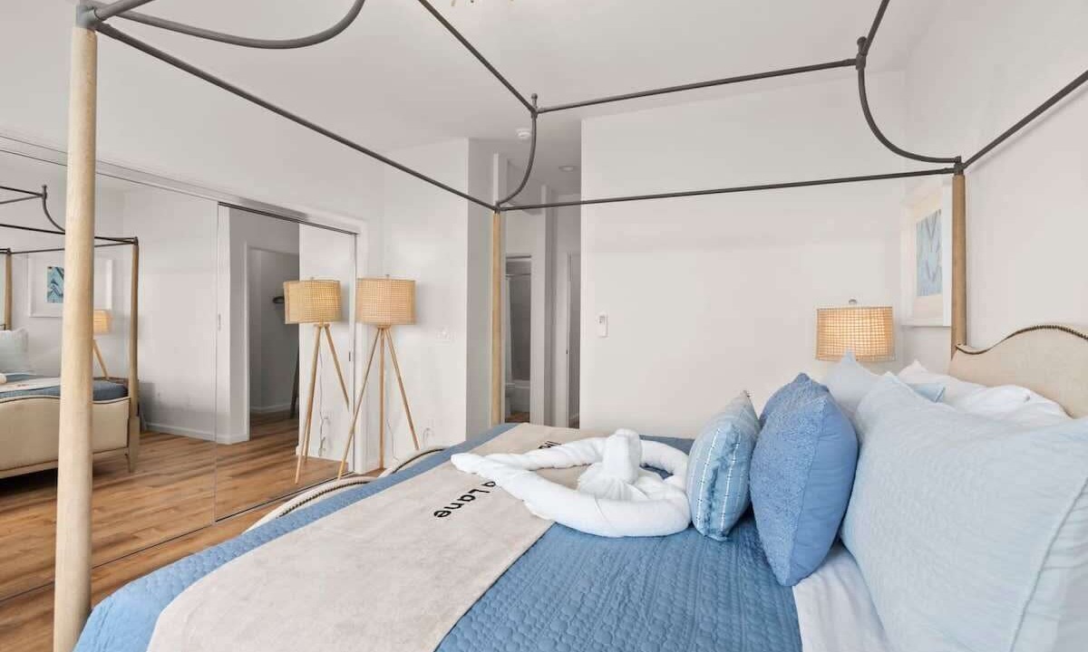 Photo of Bedroom in Makaha Valley