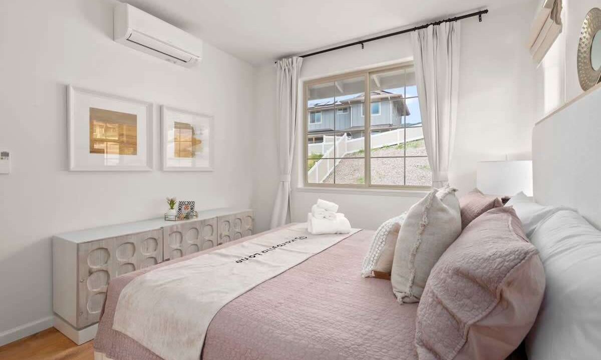 Photo of Bedroom in Makaha Valley