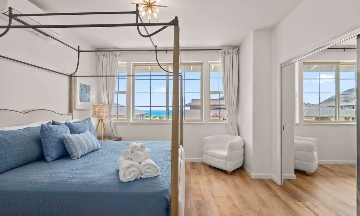 Photo of Bedroom in Makaha Valley