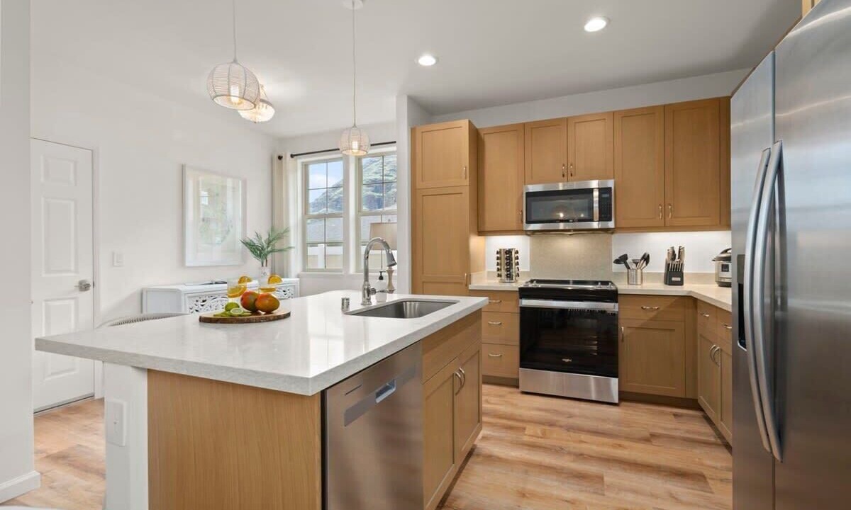 Photo of Kitchen in Makaha Valley