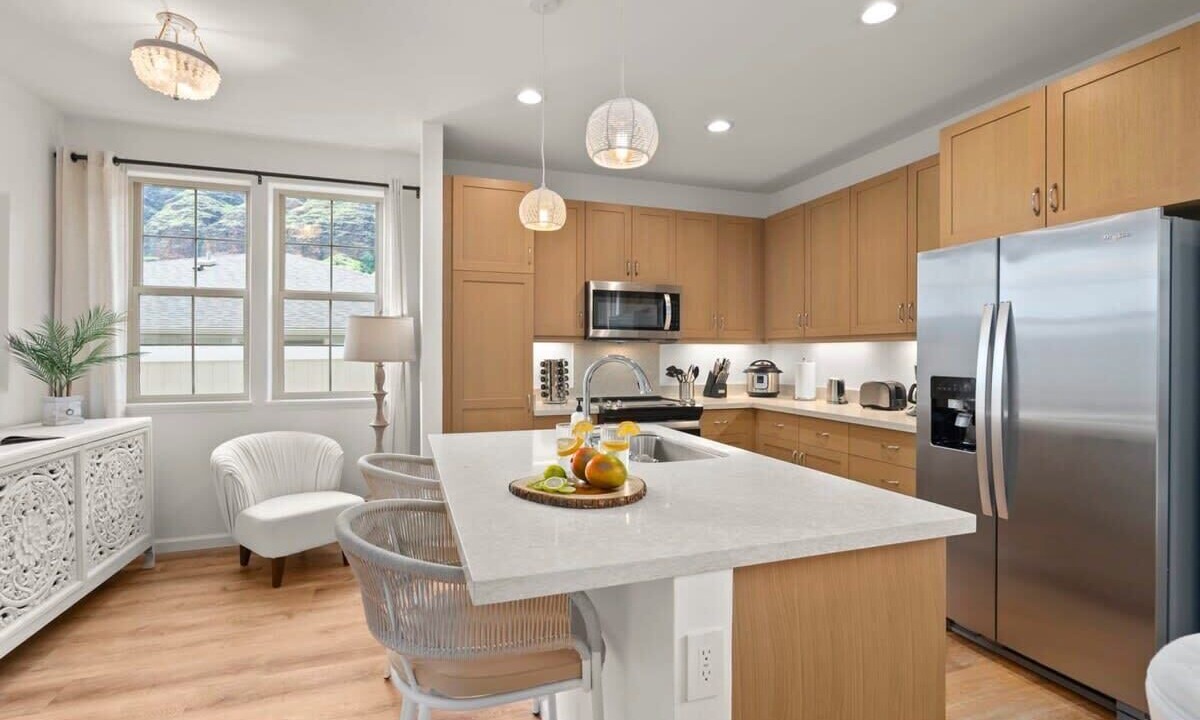 Photo of Kitchen in Makaha Valley