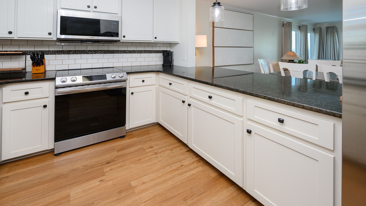 Photo of Kitchen in Inlet Harbour