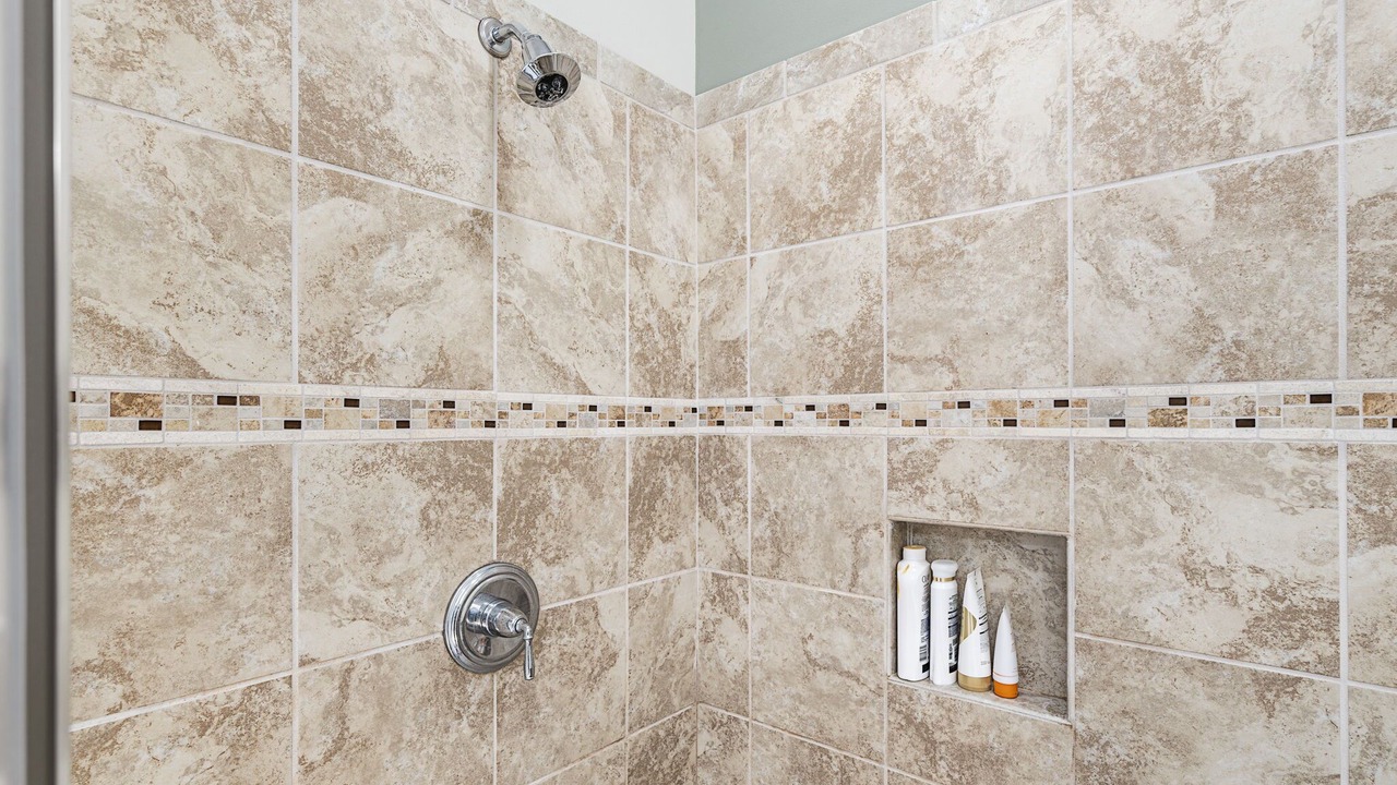 Photo of Bathroom in Kulalani