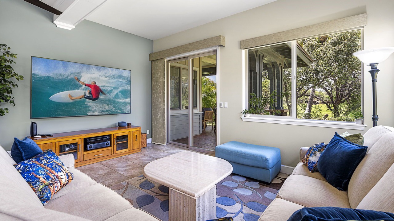 Photo of Livingroom in Kulalani