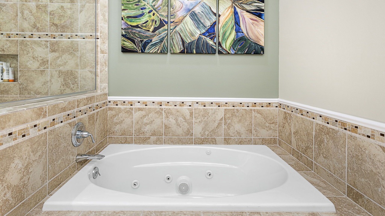 Photo of Bathroom in Kulalani