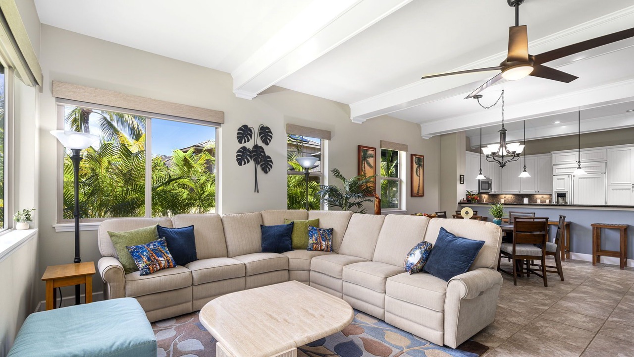 Photo of Livingroom in Kulalani