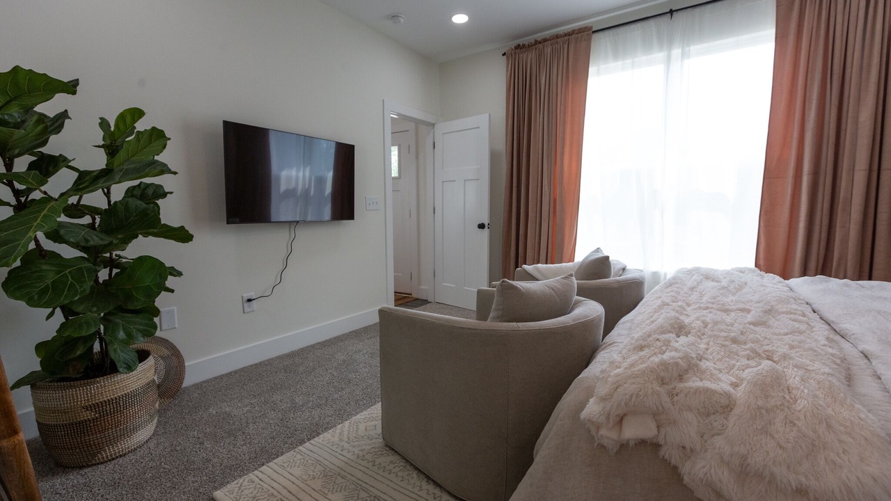 Photo of Bedroom in Landrum