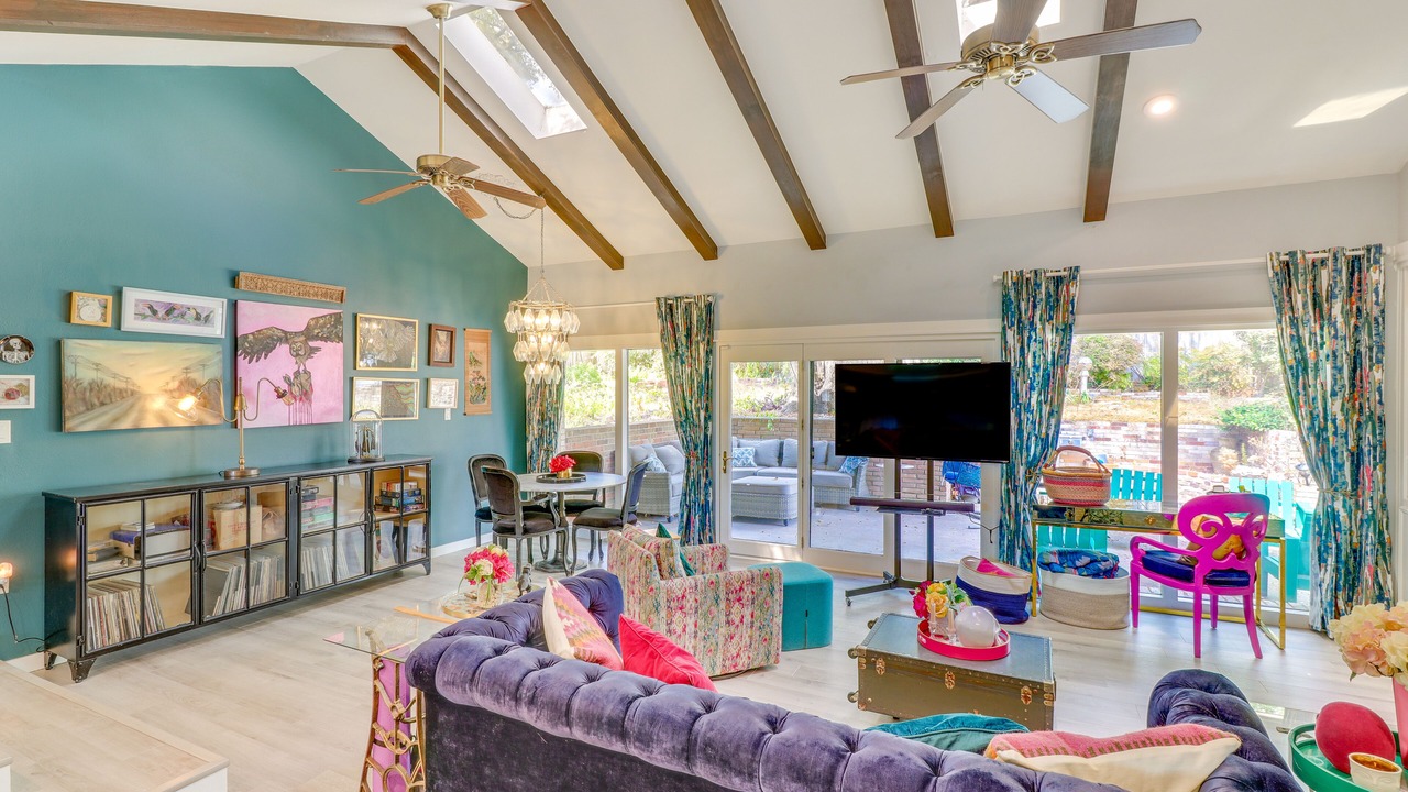 Photo of Bedroom in Oak Ridge