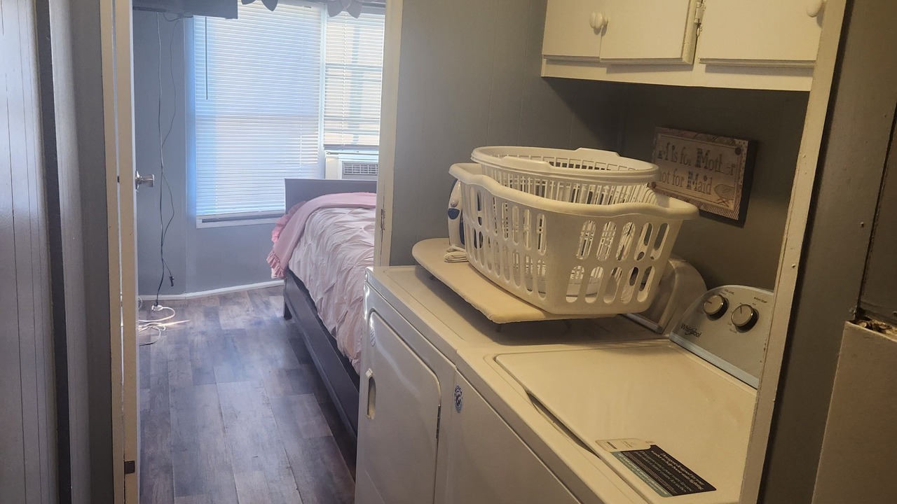 Photo of Bedroom in Half Moon