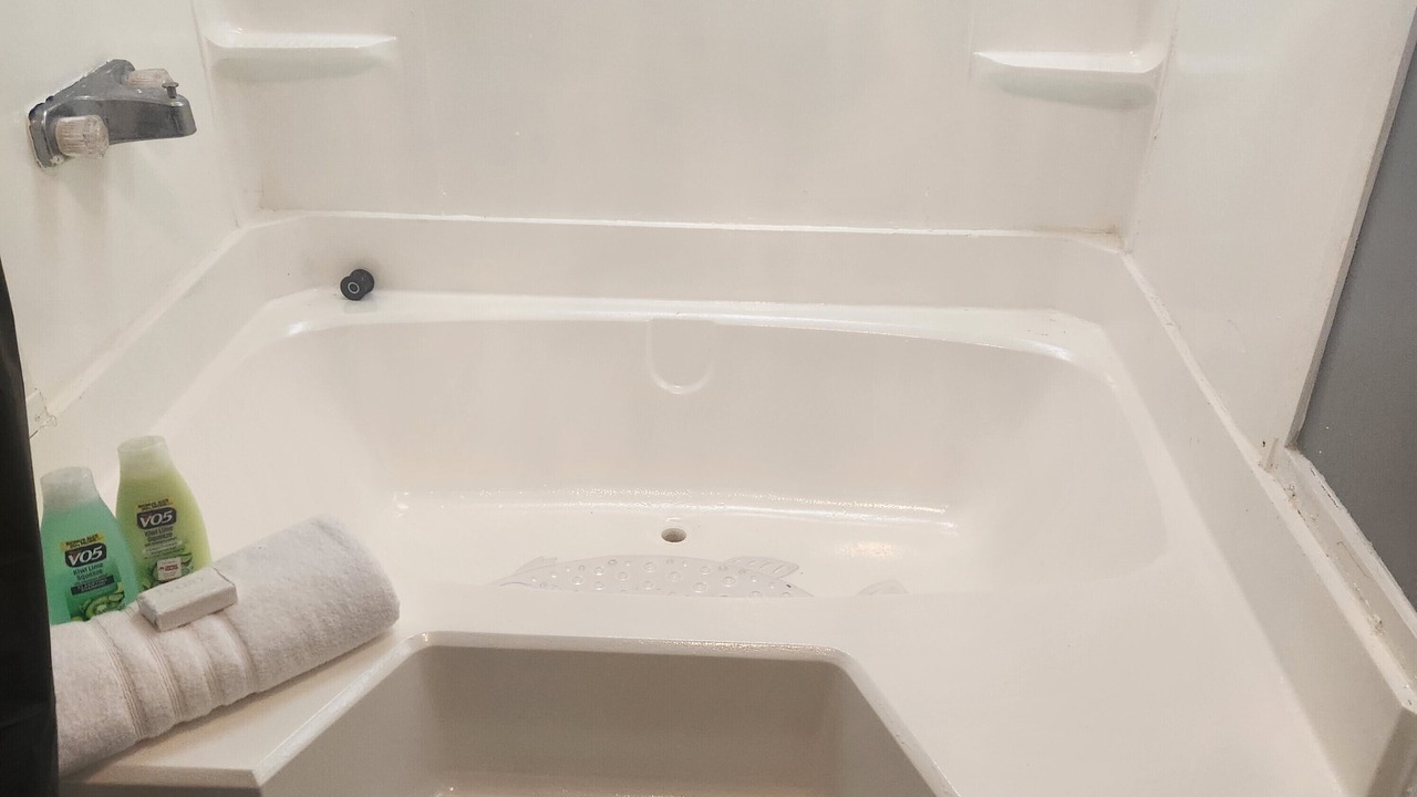 Photo of Bathroom in Half Moon