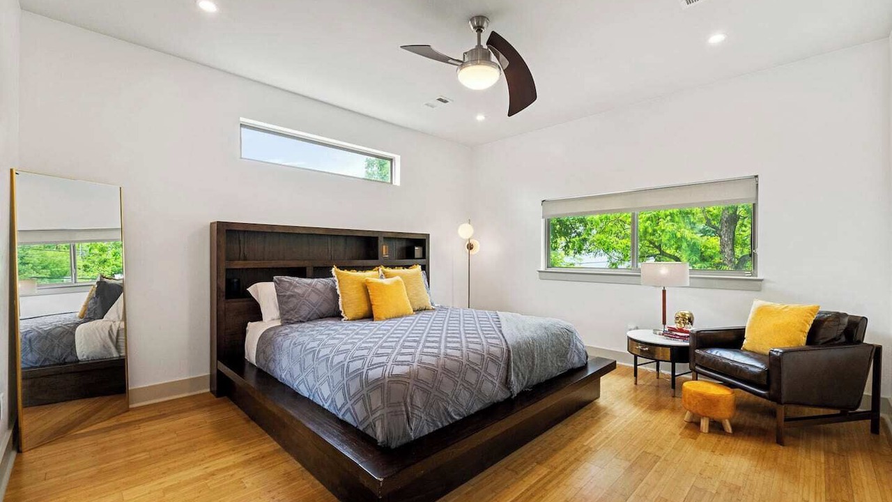 Photo of Bedroom in Blackshear-Prospect Hill