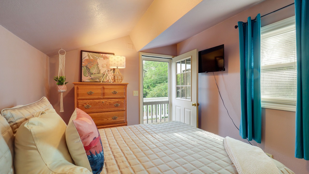 Photo of Bedroom in Newland