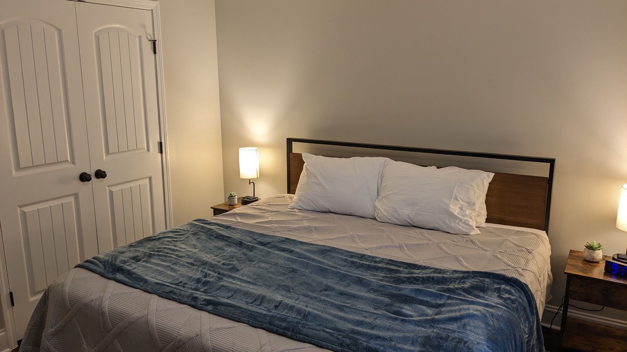 Photo of Bedroom in Perry